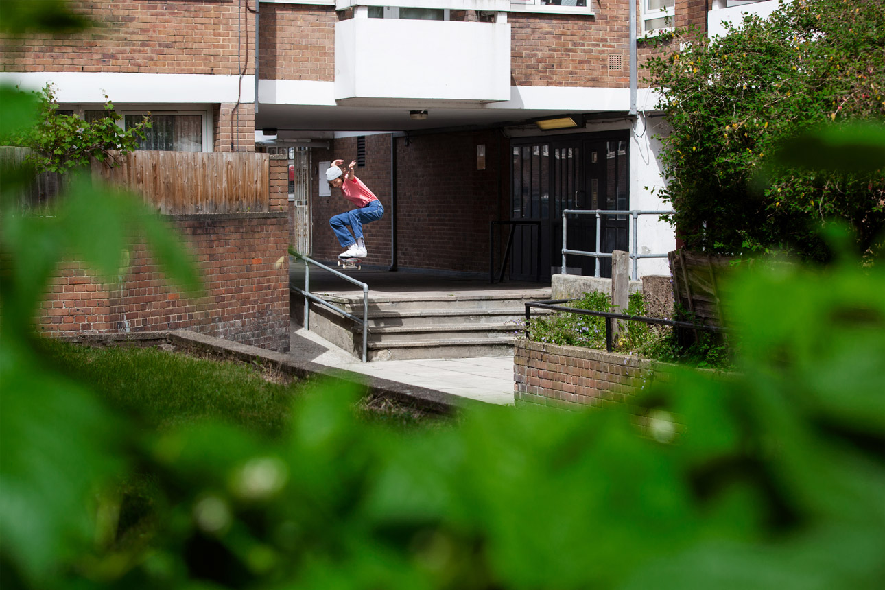 Helena Long, ollie over the rail. Photo: Jenna Selby