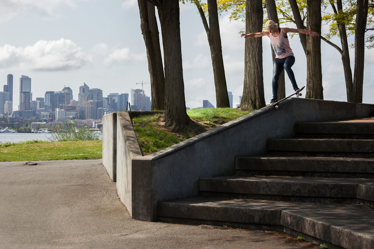 Julia Brueckler, noseslide. Photo: Jenna Selby