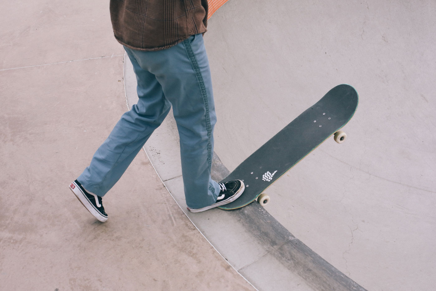 Lizzie Armanto drops in at Linda Vista