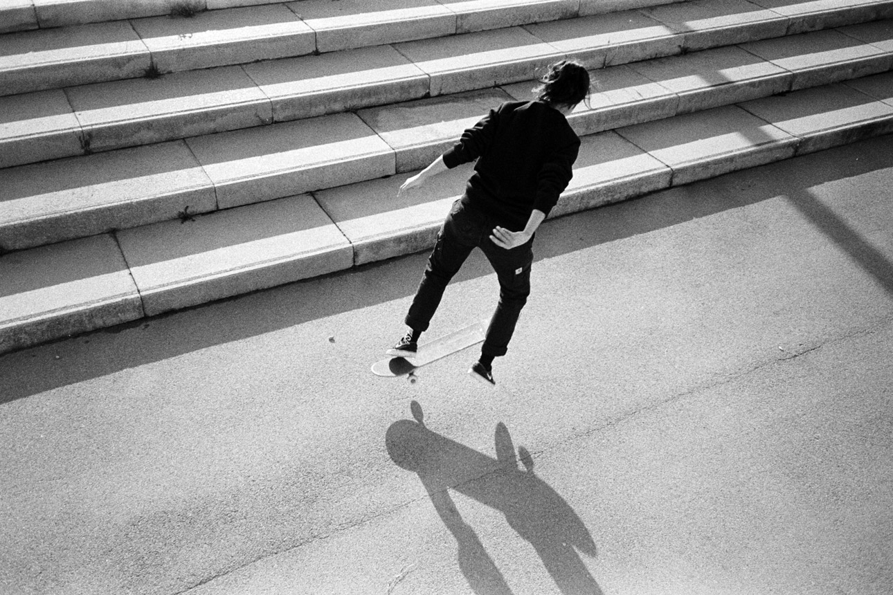 Sara Cheikh, b/s no comply 360. Photo: Nayat Cheikh