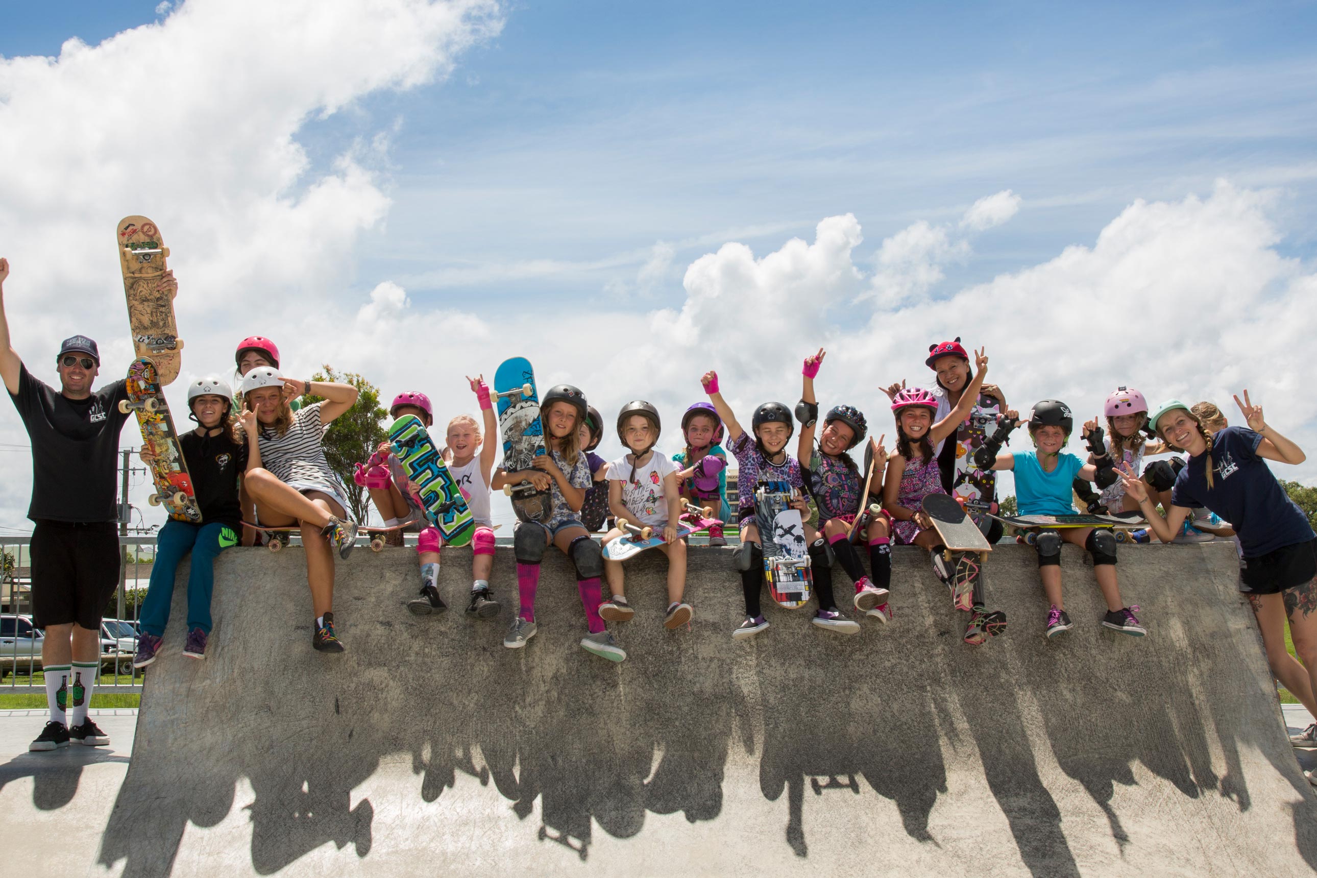 Yeah Girl girls skate session