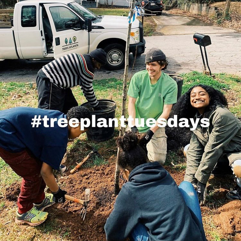 India Williams is a skateboarding environmentalist