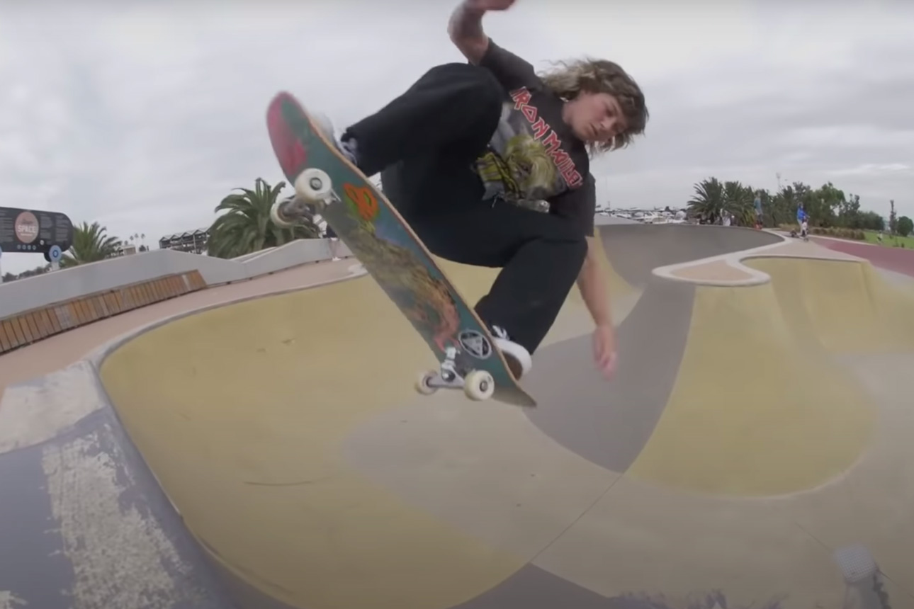 Kicking it with Sheezy video