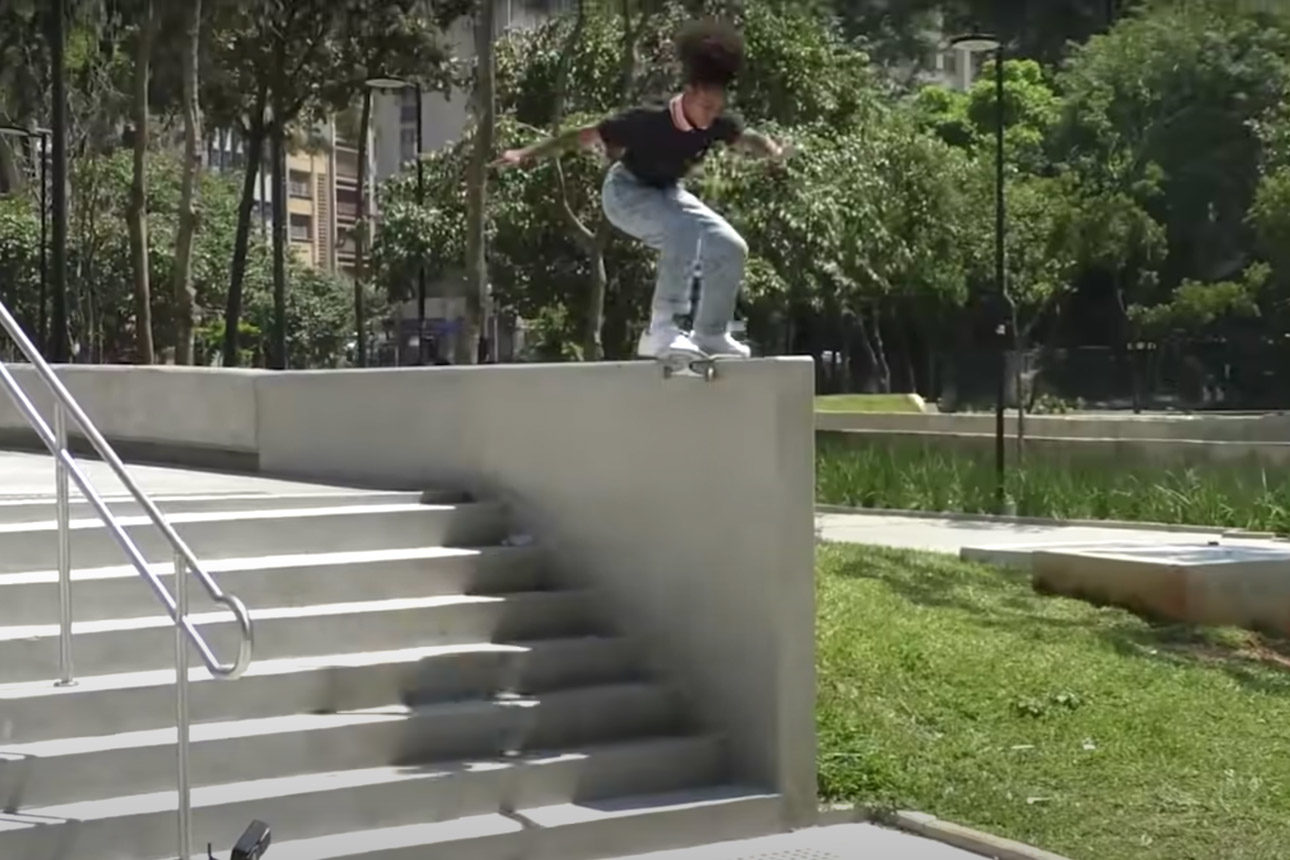 Vitoria Mendonca For It All part